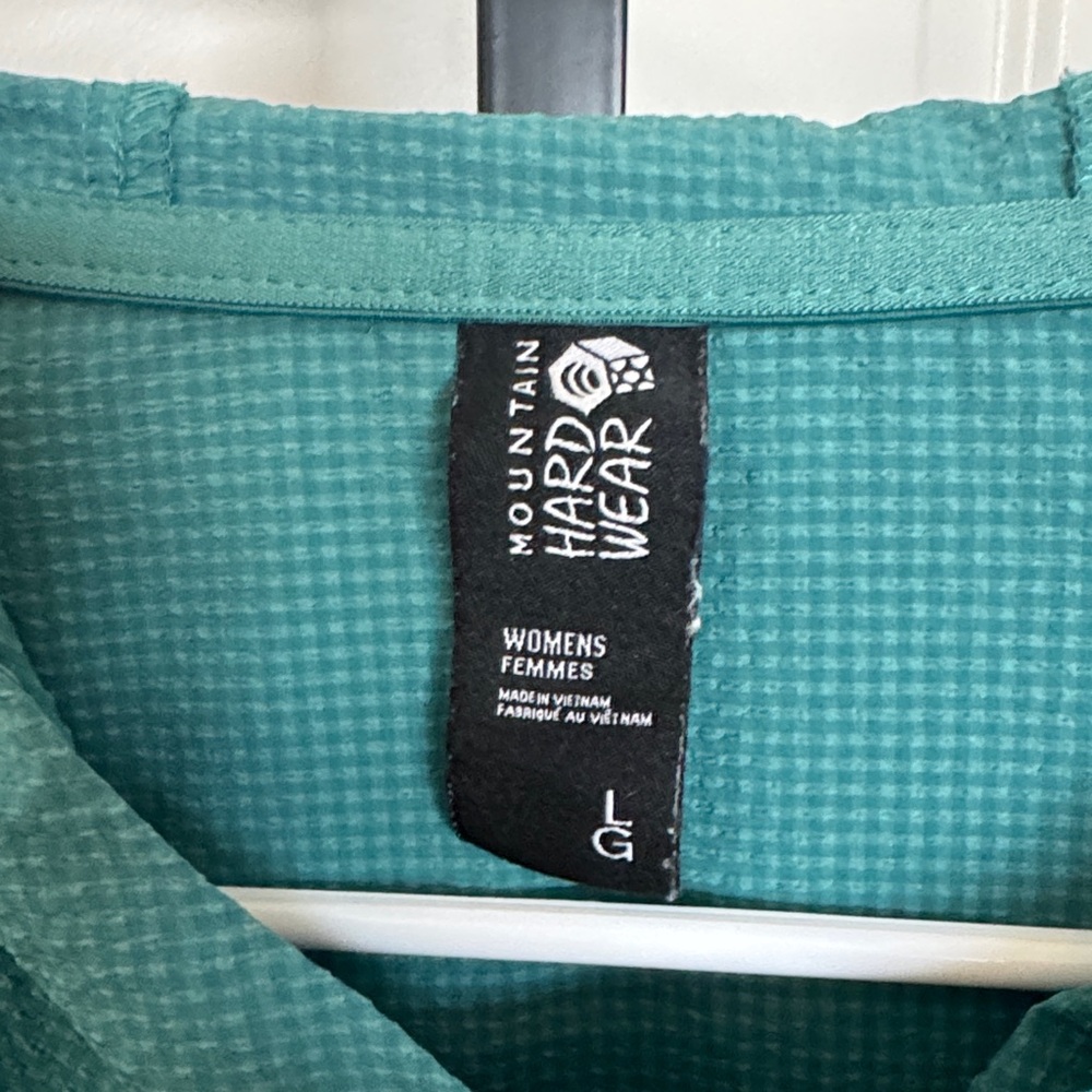 Mountain Hardwear Women's Teal Textured Pullover - Picture 2 of 3